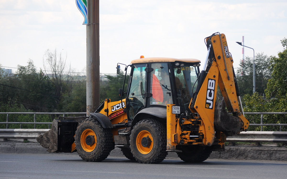 Омская область, № 5006 ОХ 55 — JCB 3CX