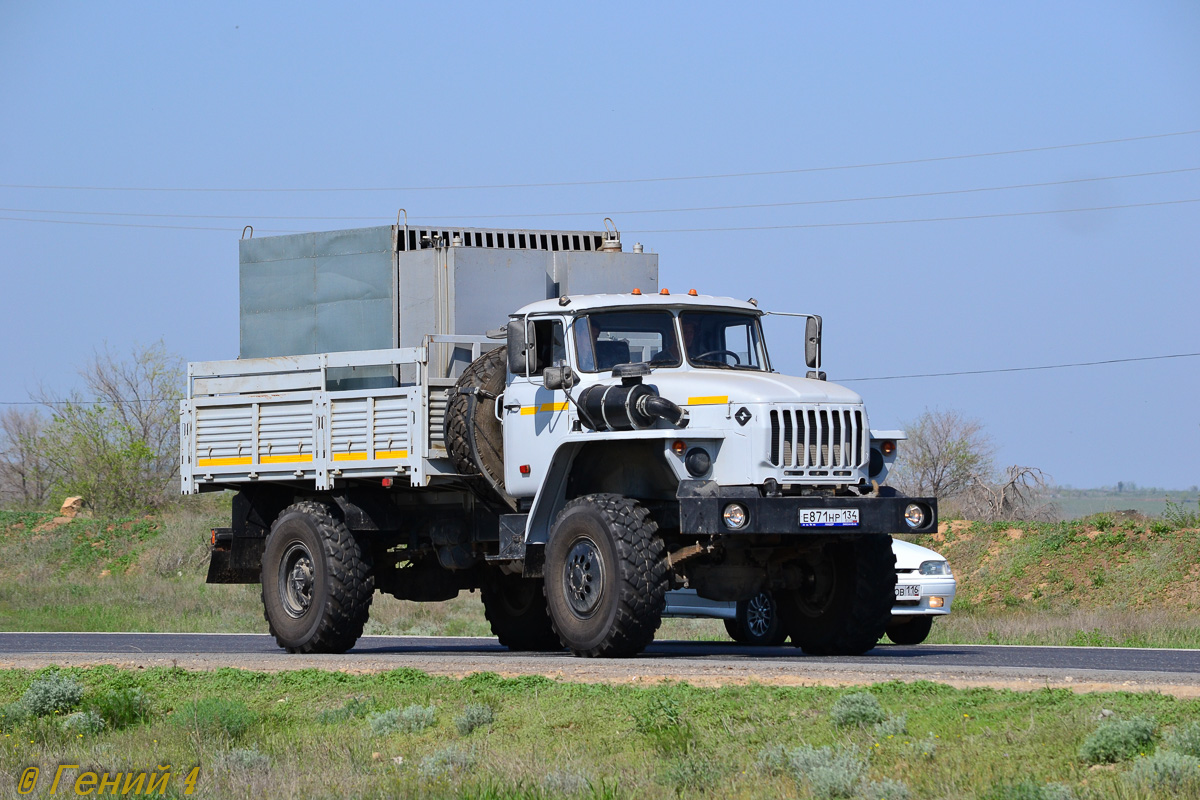 Волгоградская область, № Е 871 НР 134 — Урал-43206-61