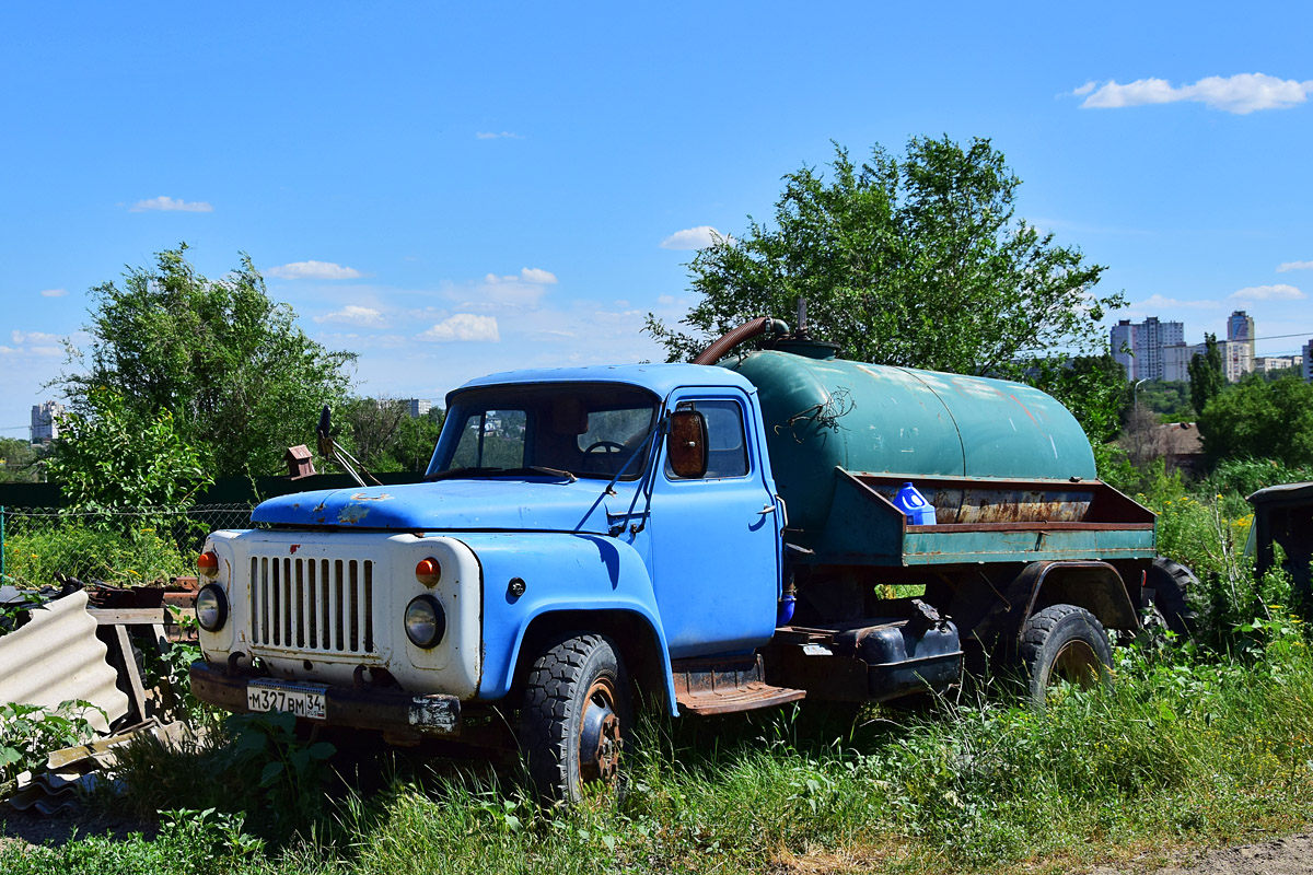 Волгоградская область, № М 327 ВМ 34 — ГАЗ-53-12