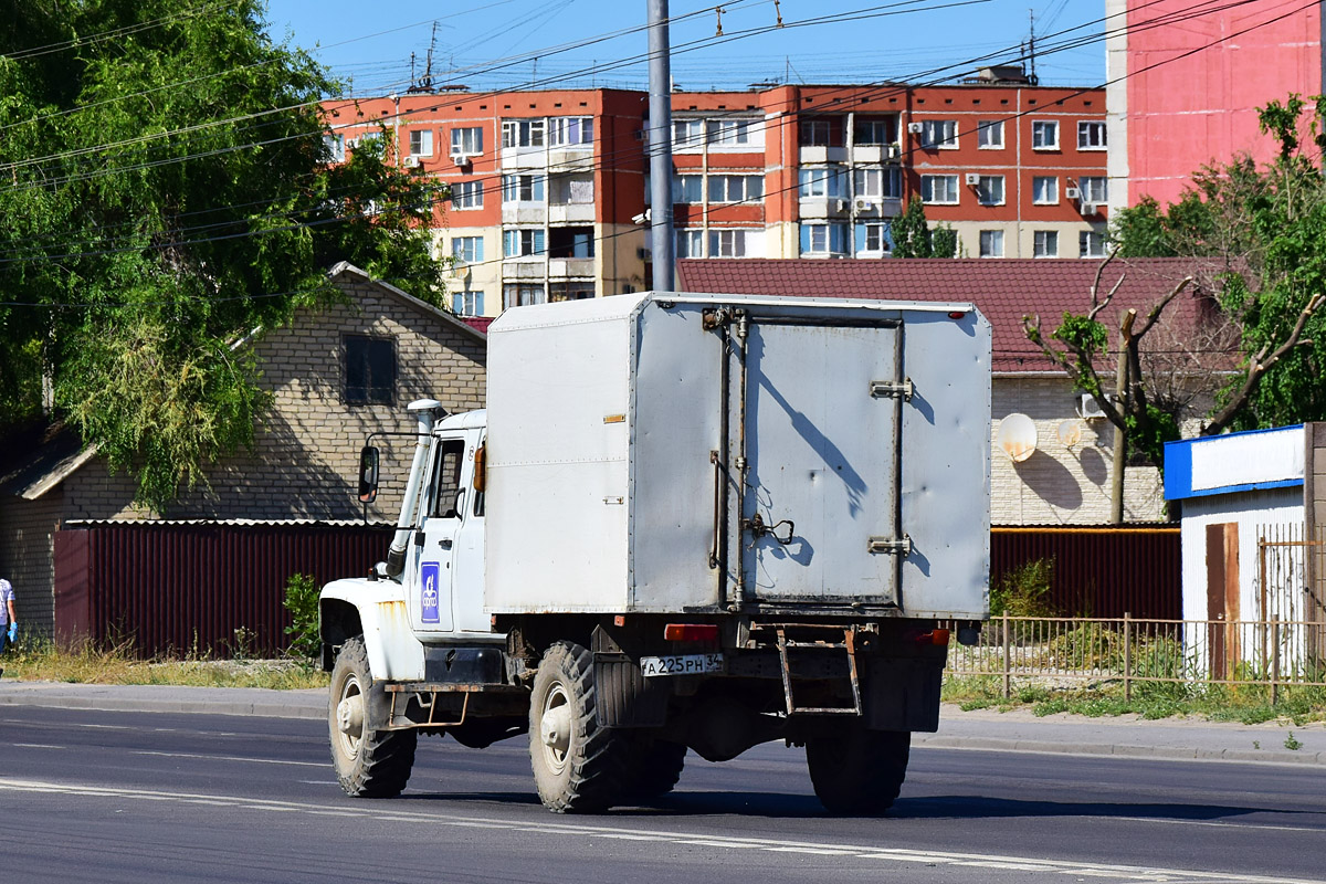 Волгоградская область, № А 225 РН 34 — ГАЗ-33081 «Садко»