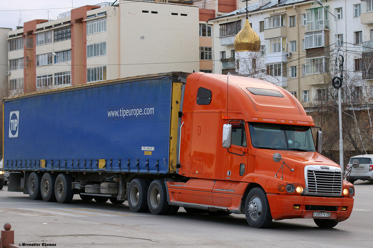 Амурская область, № С 683 ТК 28 — Freightliner Century Class