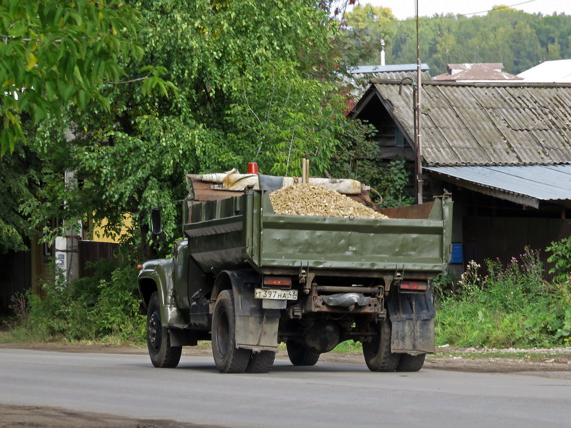 Кировская область, № Т 397 НА 43 — ЗИЛ-495710