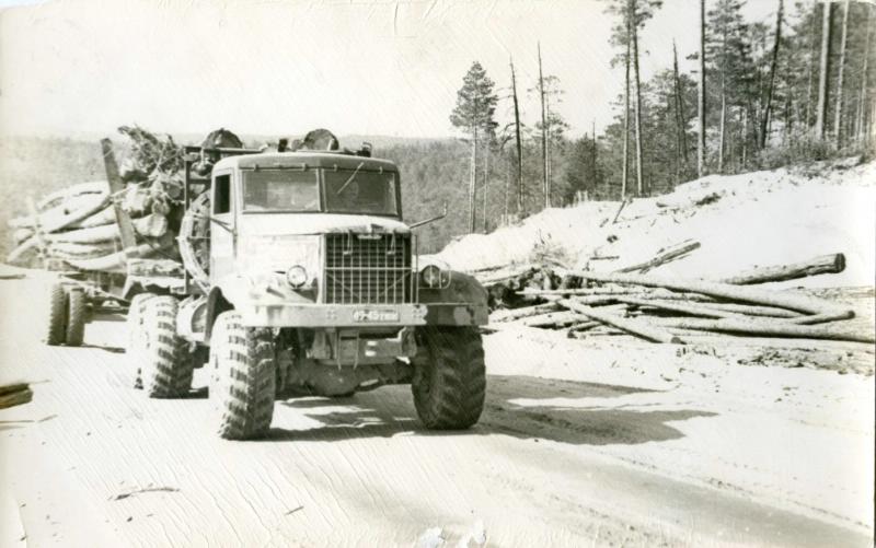 Ханты-Мансийский автоном.округ, № 49-45 ТЮ* — КрАЗ-255Л; Ханты-Мансийский автоном.округ — Исторические фотографии (Автомобили)