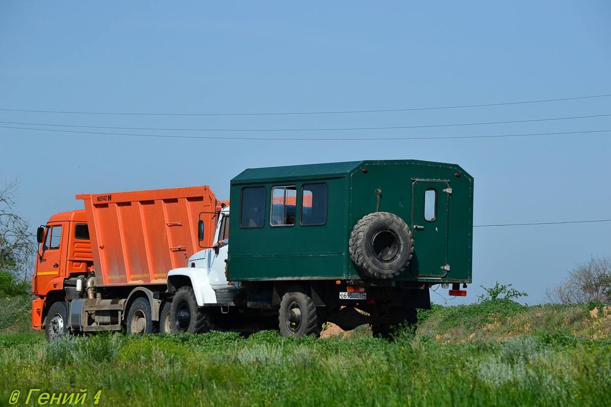 Волгоградская область, № О 695 ОО 134 — ГАЗ-33081 «Садко»