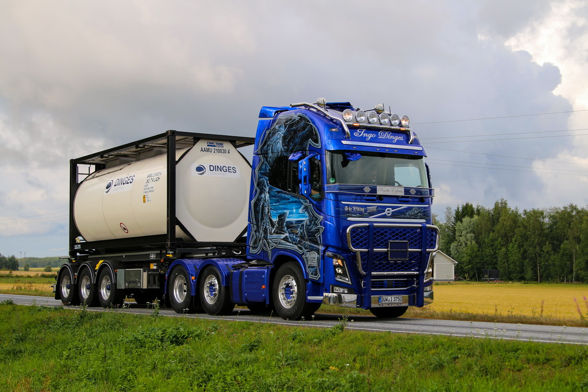 Германия, № DÜW-I 3750 — Volvo ('2012) FH16.750