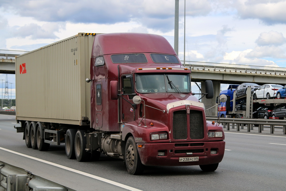 Тверская область, № Р 238 РС 69 — Kenworth T600