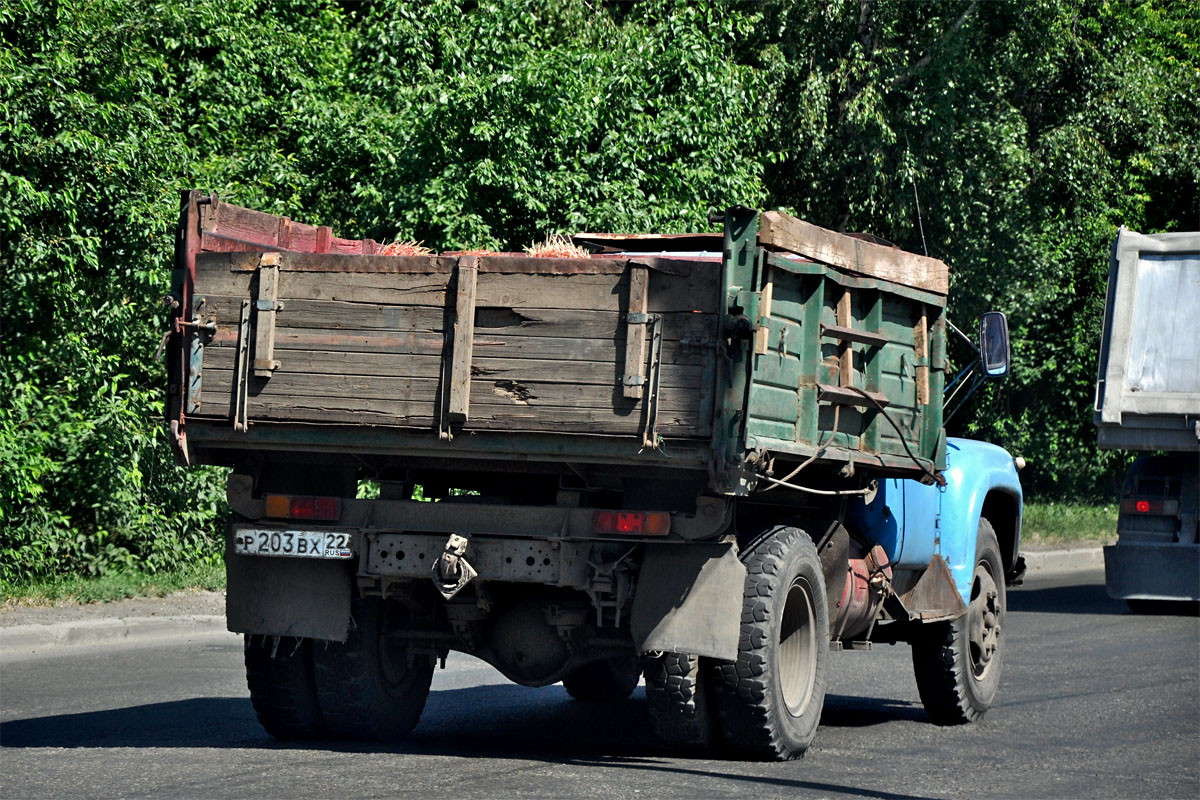 Алтайский край, № Р 203 ВХ 22 — ЗИЛ-495710