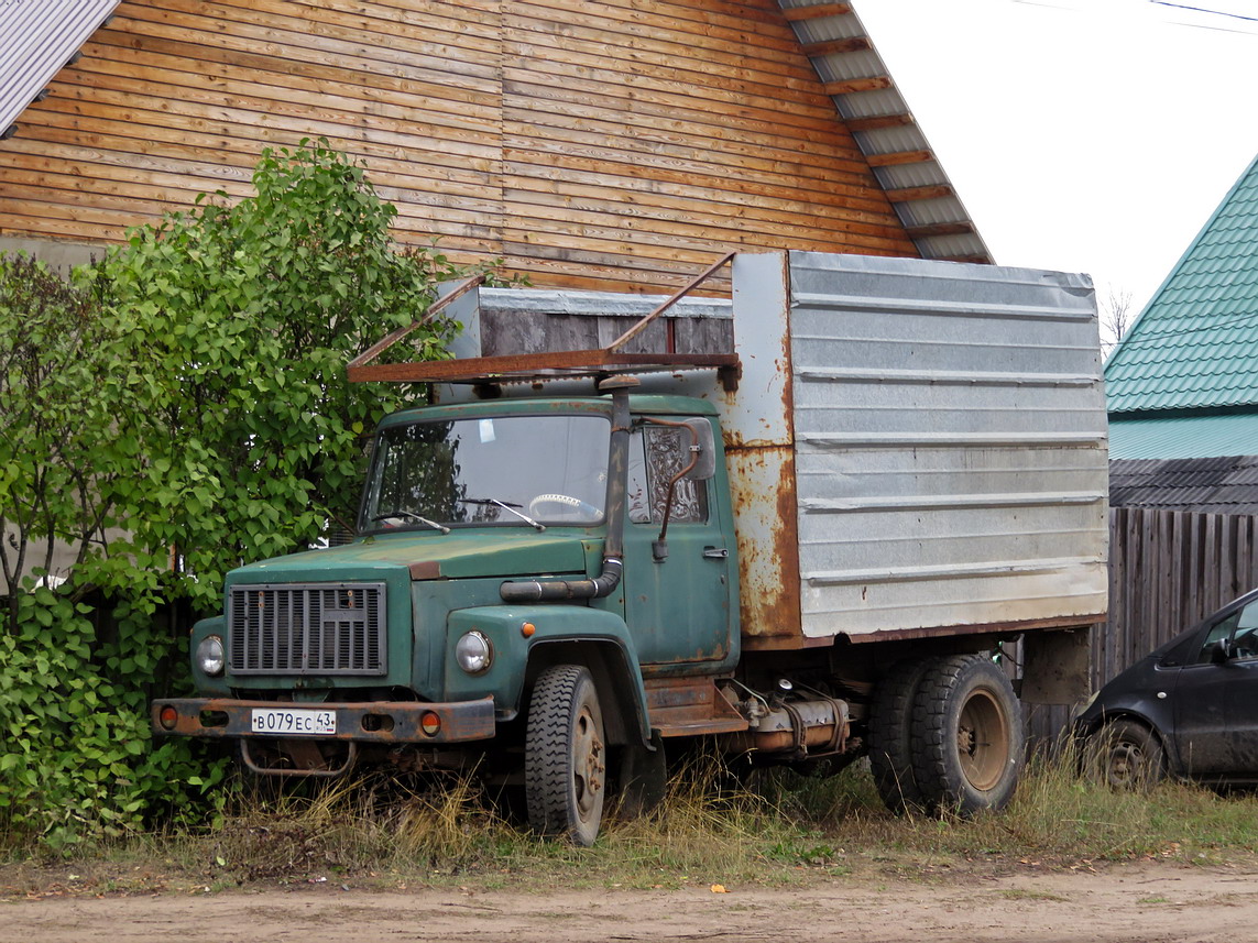 Кировская область, № В 079 ЕС 43 — ГАЗ-4301