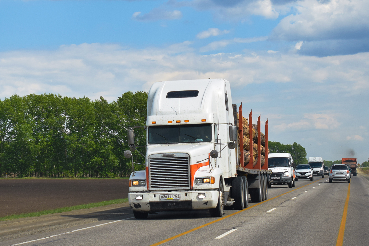 Алтайский край, № В 263 ВА 122 — Freightliner FLD 120