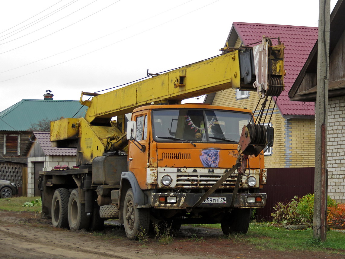 Кировская область, № А 859 ТН 178 — КамАЗ-53213