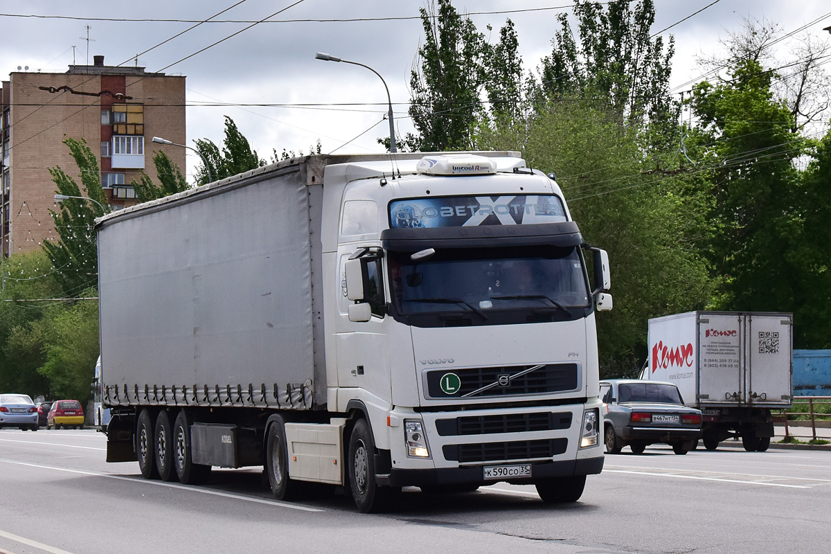 Вологодская область, № К 590 СО 35 — Volvo ('2002) FH12.440