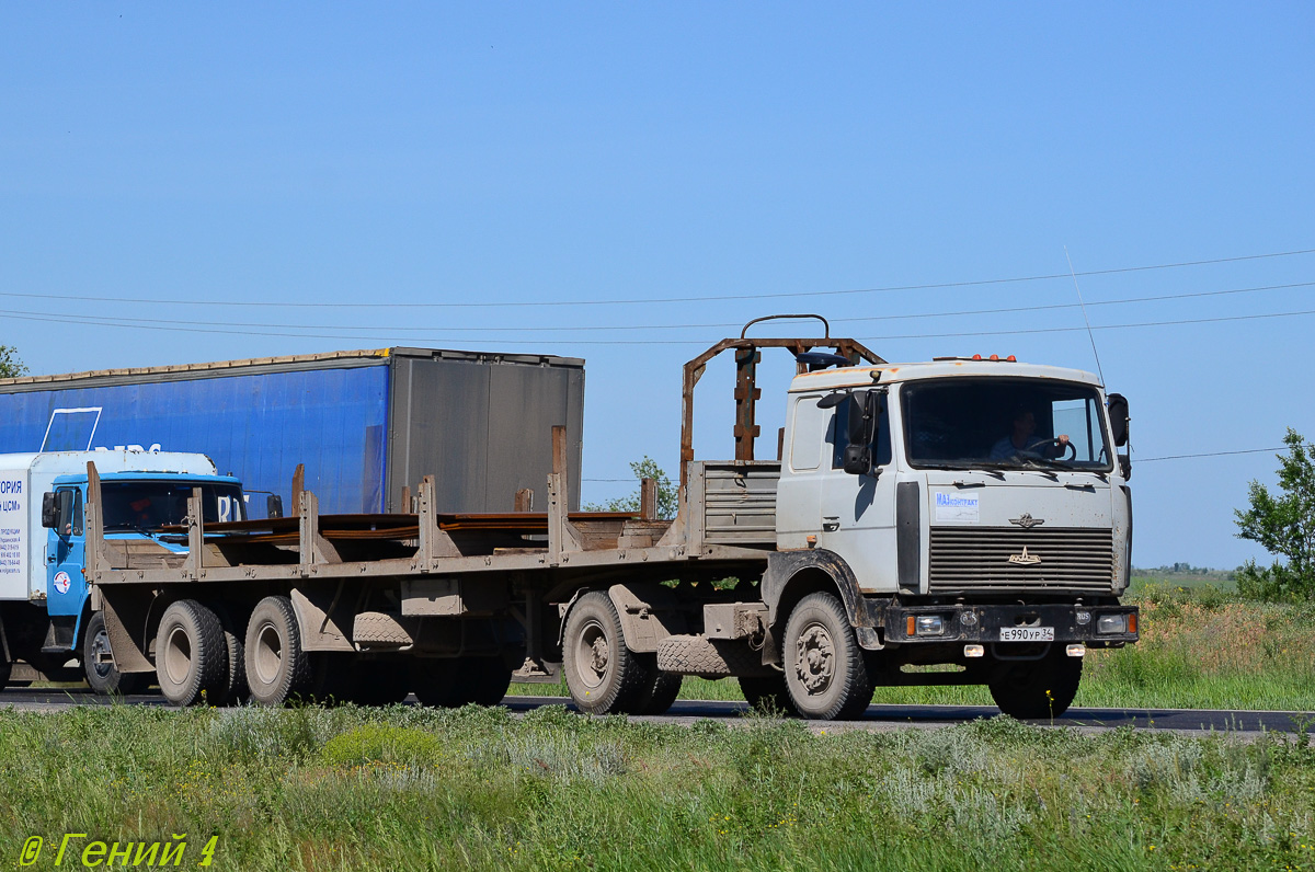 Волгоградская область, № Е 990 УР 34 — МАЗ-54329