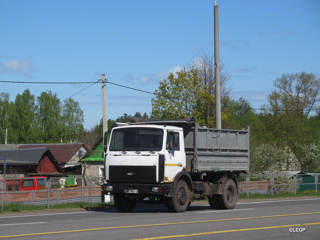 Витебская область, № АВ 7561-2 — МАЗ-5551 (общая модель)