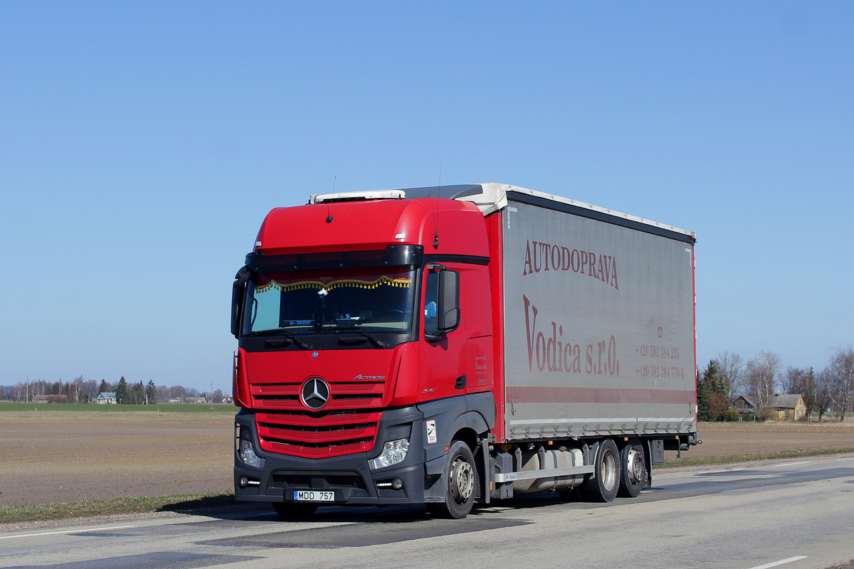 Литва, № MDD 757 — Mercedes-Benz Actros ('2011) 2545