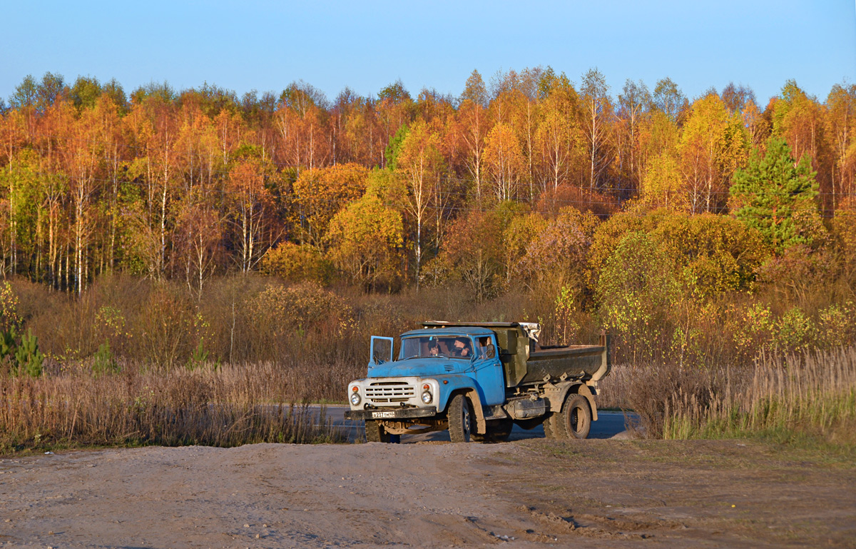 Калужская область, № А 237 ТМ 40 — ЗИЛ-431412