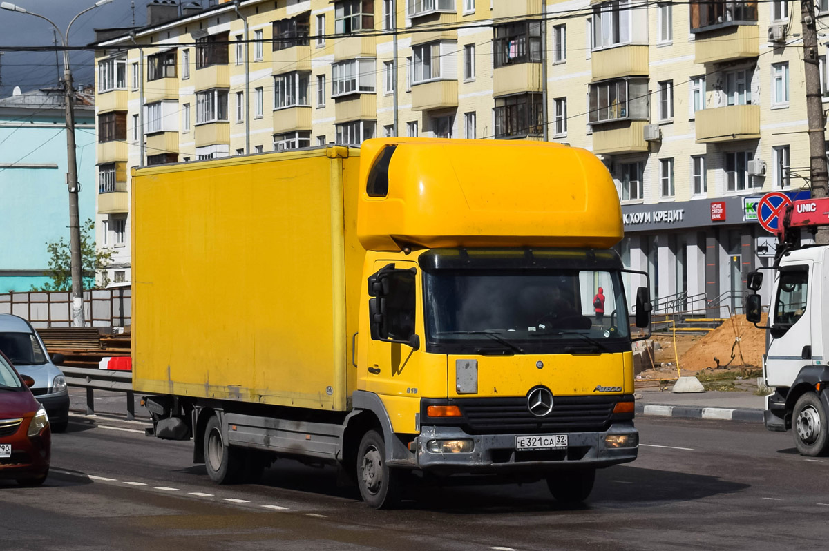 Брянская область, № Е 321 СА 32 — Mercedes-Benz Atego 815