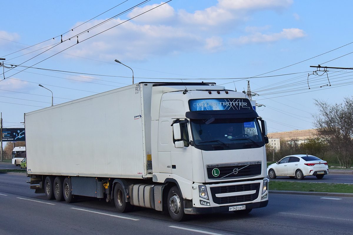 Дагестан, № Р 142 СН 39 — Volvo ('2008) FH.460