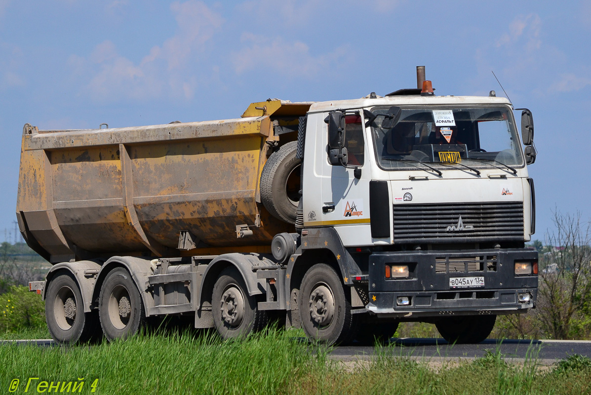 Волгоградская область, № В 045 АУ 134 — МАЗ-6516B9