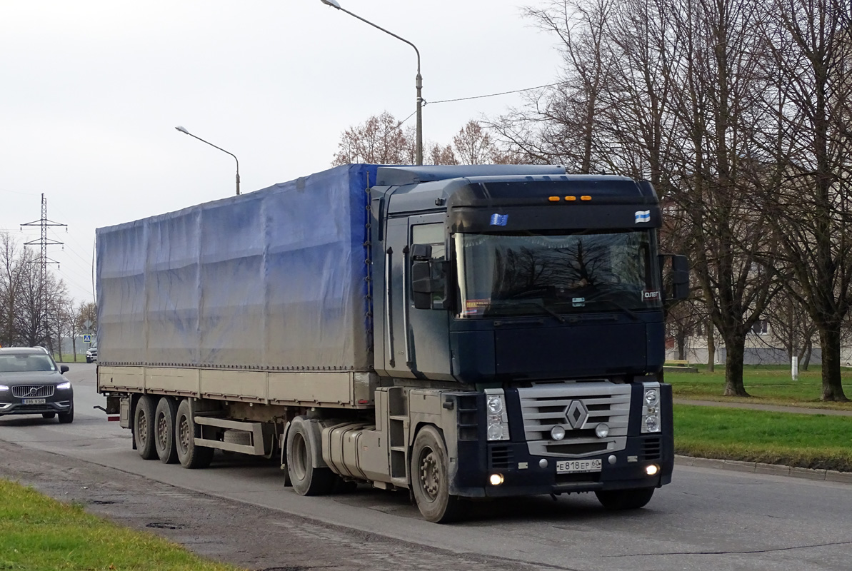 Псковская область, № Е 818 ЕР 60 — Renault Magnum E-Tech ('2001)