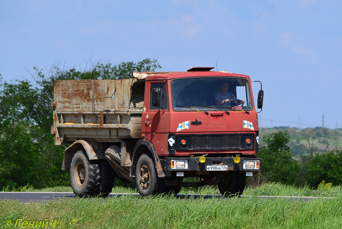 Волгоградская область, № Е 998 НН 134 — МАЗ-5551 [555100]