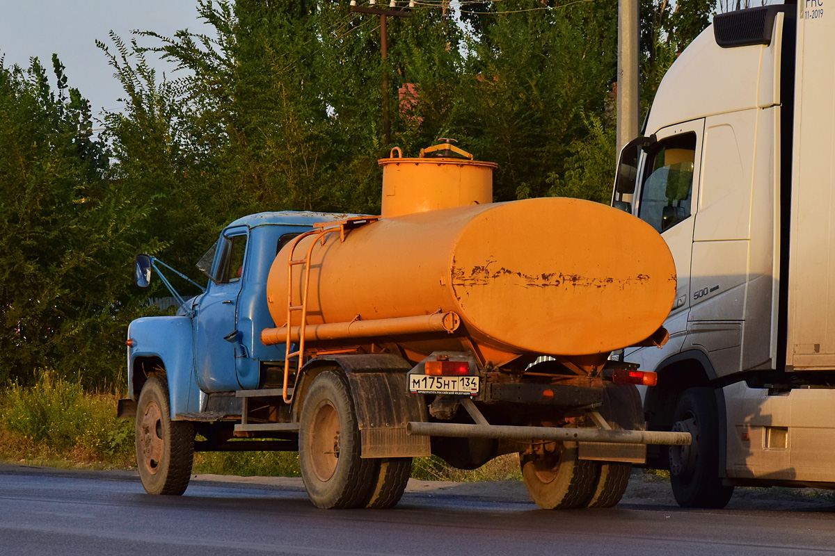 Волгоградская область, № М 175 НТ 134 — ГАЗ-53-12