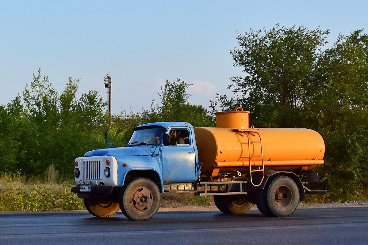 Волгоградская область, № М 175 НТ 134 — ГАЗ-53-12