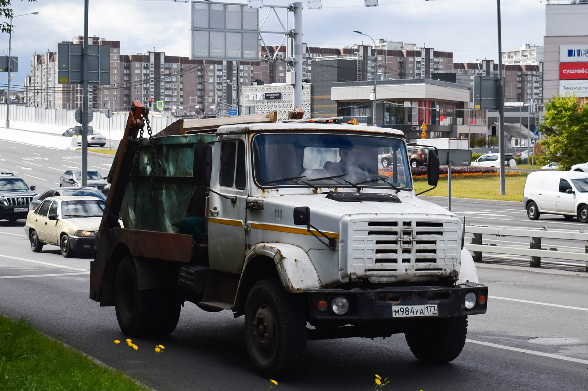 Москва, № М 984 УА 177 — ЗИЛ-452632