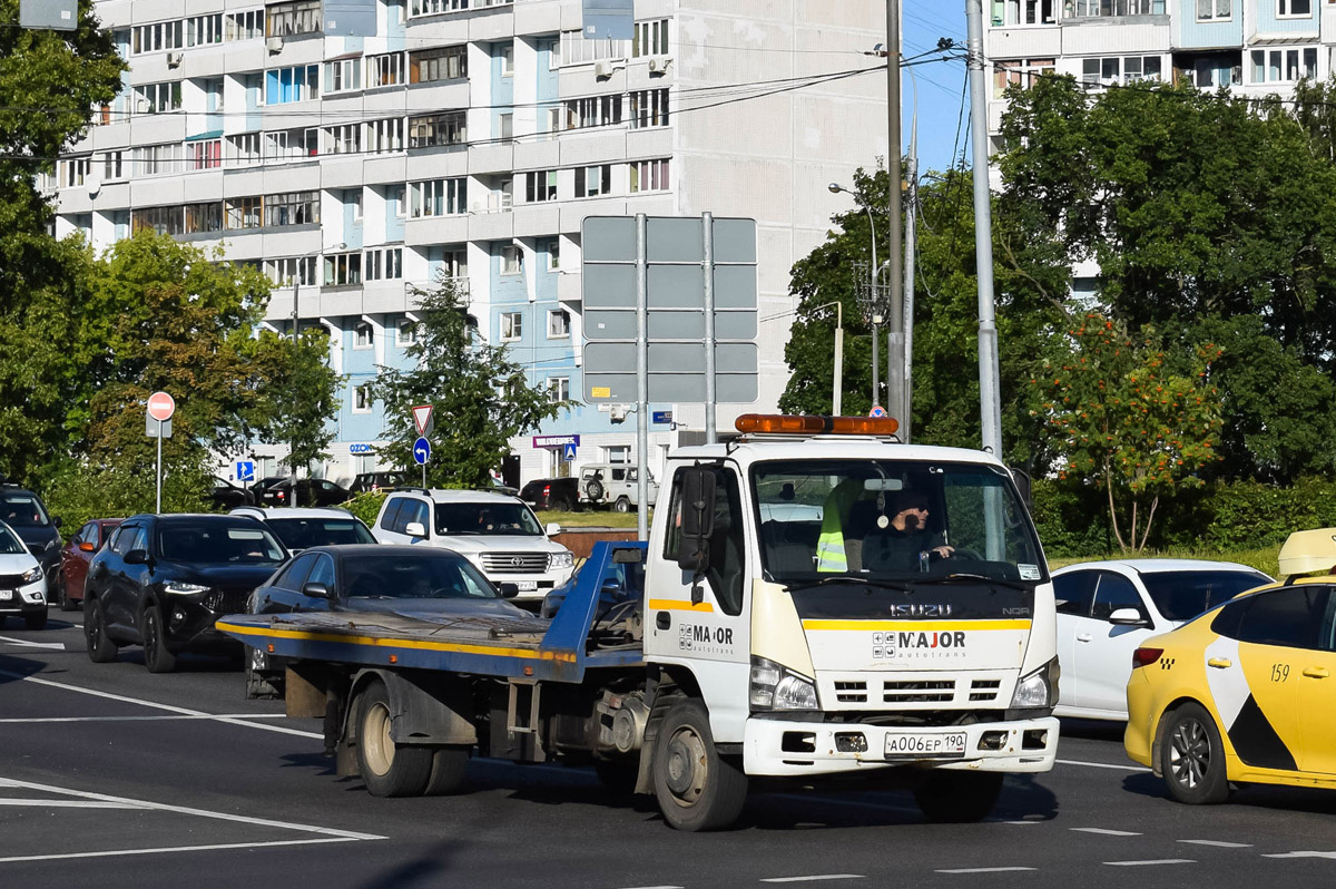 Москва, № А 006 ЕР 190 — Isuzu (общая модель)