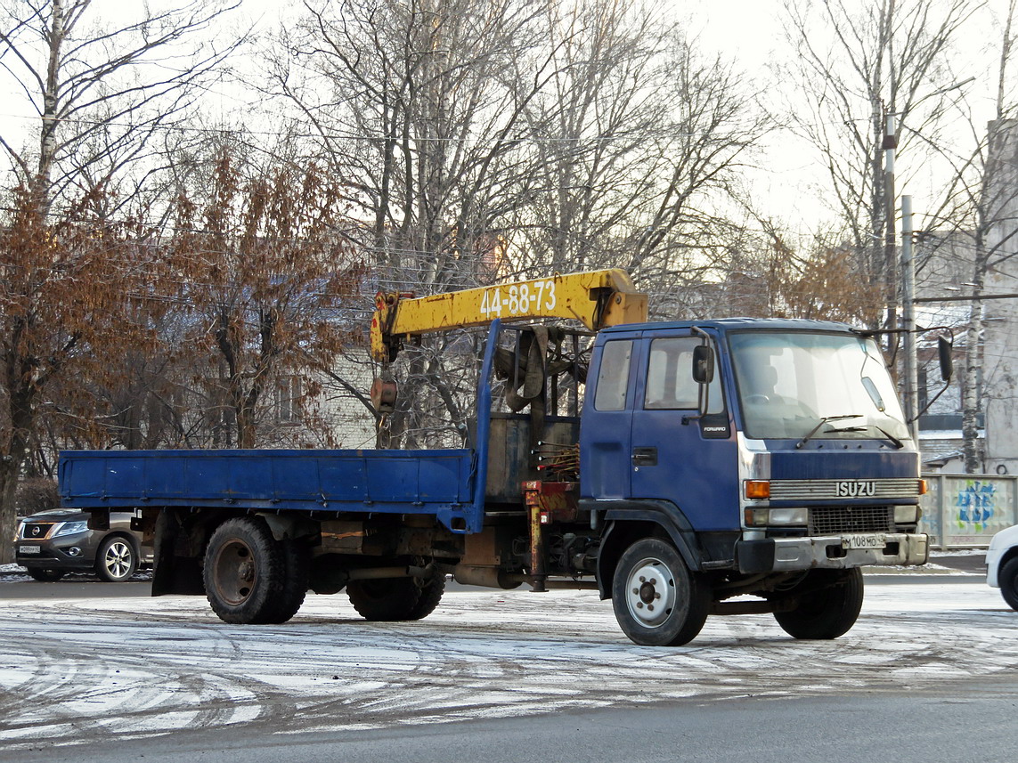 Кировская область, № М 108 МО 43 — Isuzu Forward (общая модель)