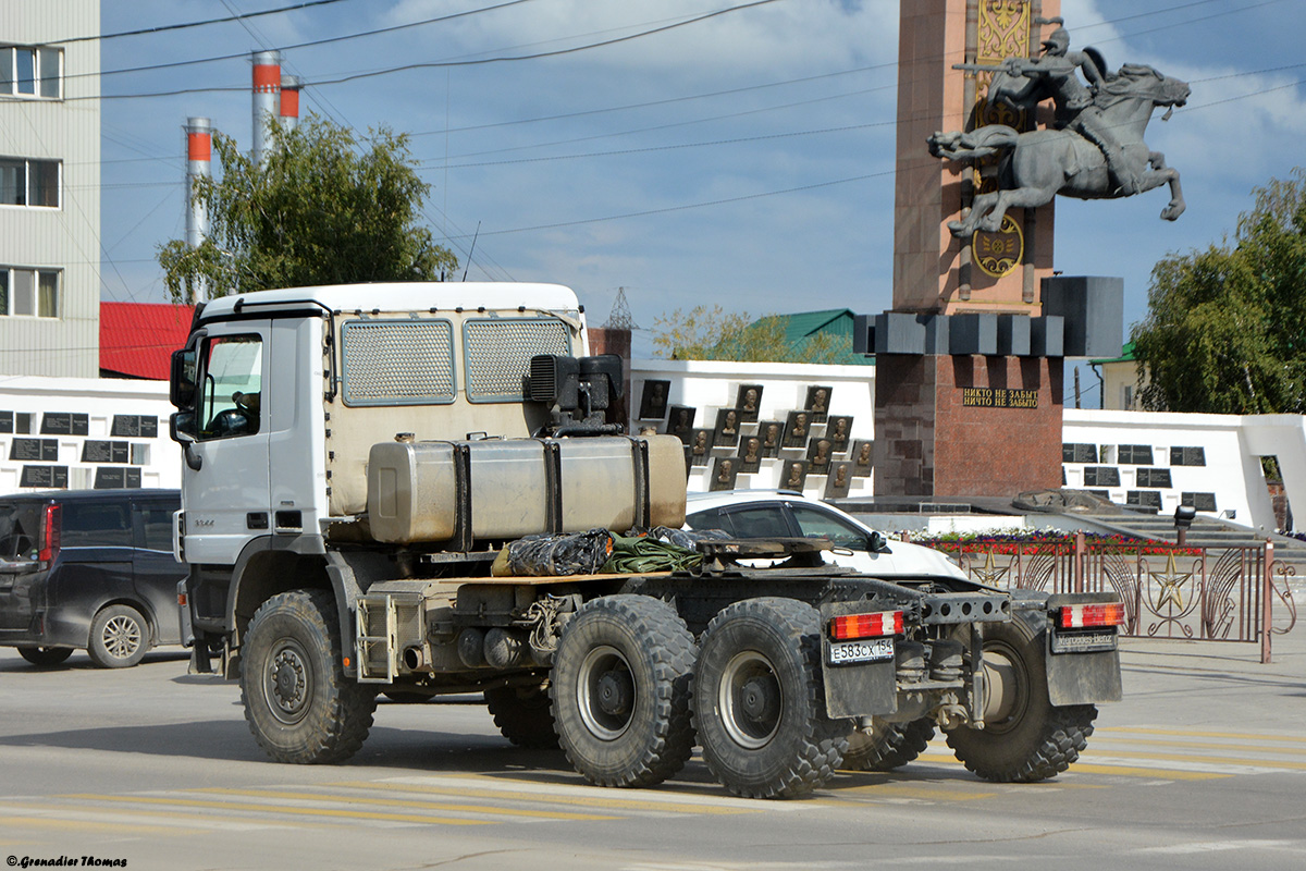 Саха (Якутия), № Е 583 СХ 154 — Mercedes-Benz Actros ('2009)