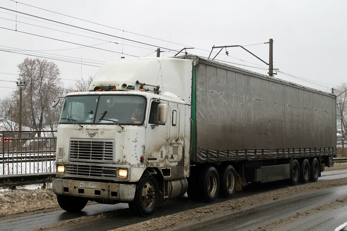 Москва, № А 428 СР 177 — International 9800 [SRS, SRR]