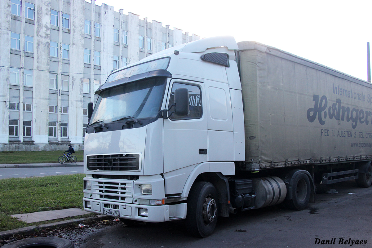 Москва, № Т 540 АЕ 777 — Volvo ('1993) FH12.420