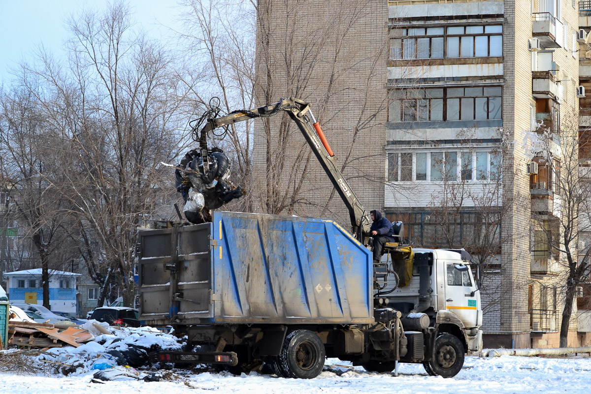 Волгоградская область, № О 752 АО 196 — КамАЗ-43253-G5