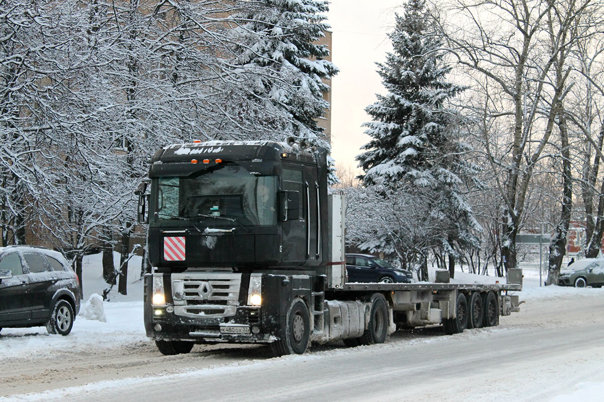 Брянская область, № К 480 ОХ 32 — Renault Magnum ('2005)