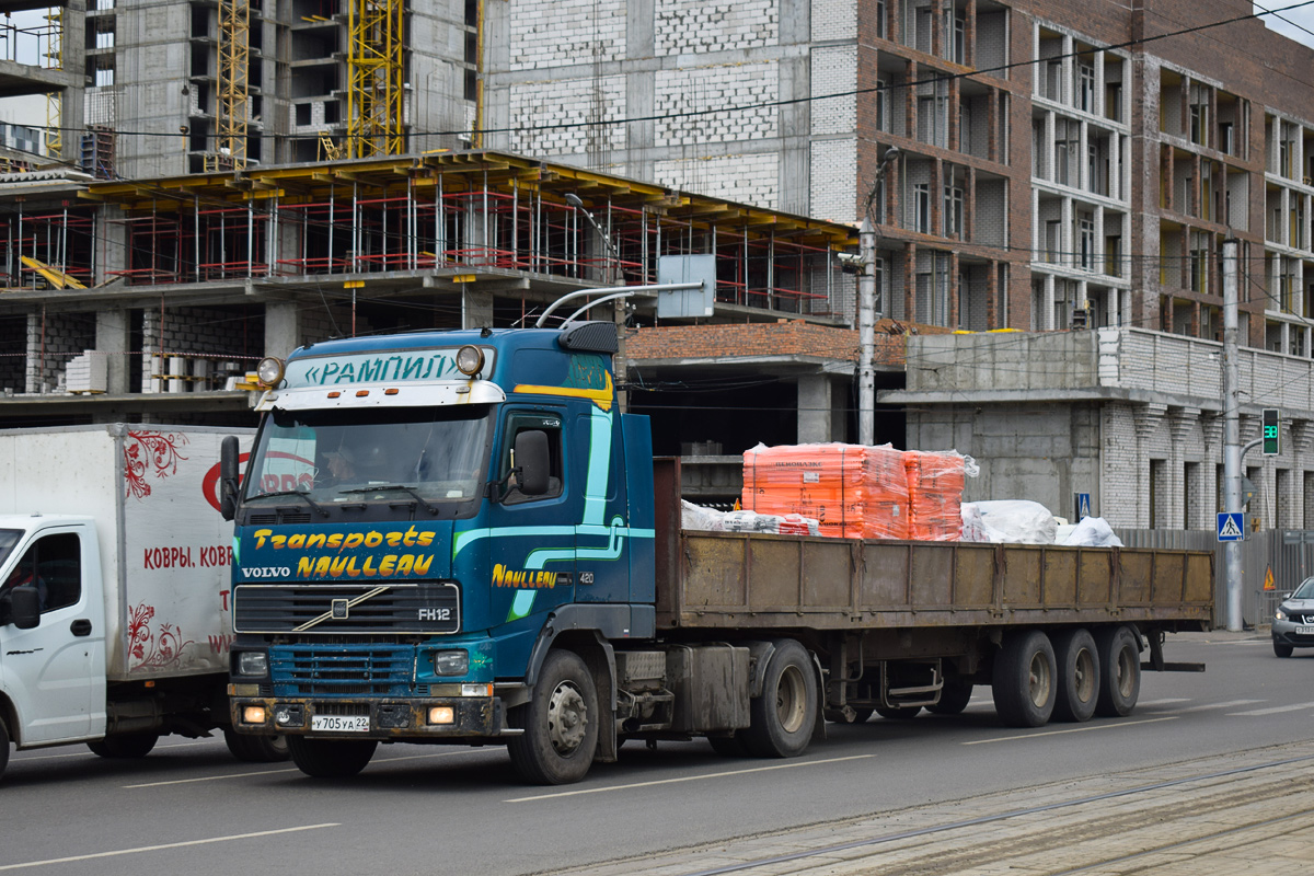 Алтайский край, № У 705 УА 22 — Volvo ('1993) FH12.420