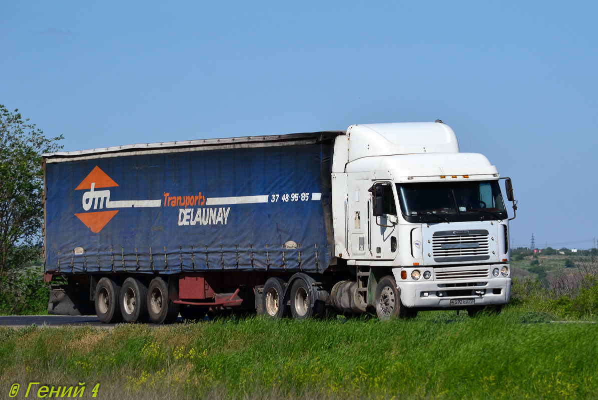 Москва, № М 592 КВ 77 — Freightliner Argosy