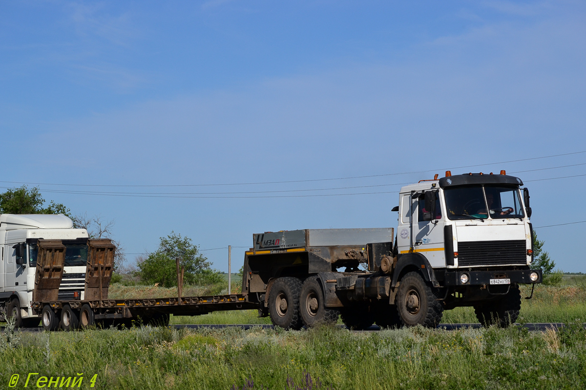 Волгоградская область, № Е 842 НО 134 — МАЗ-642508