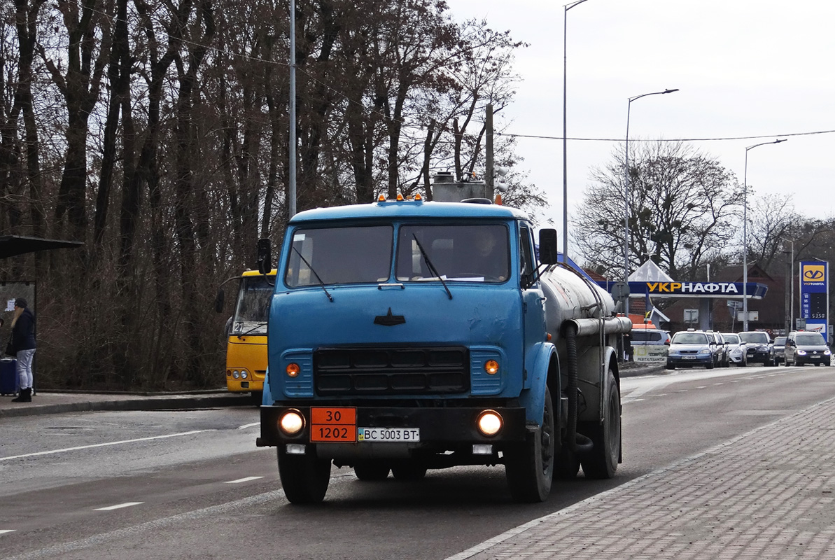 Львовская область, № ВС 5003 ВТ — МАЗ-5334