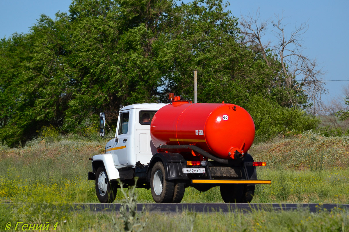 Волгоградская область, № Р 662 ОА 152 — ГАЗ-3309