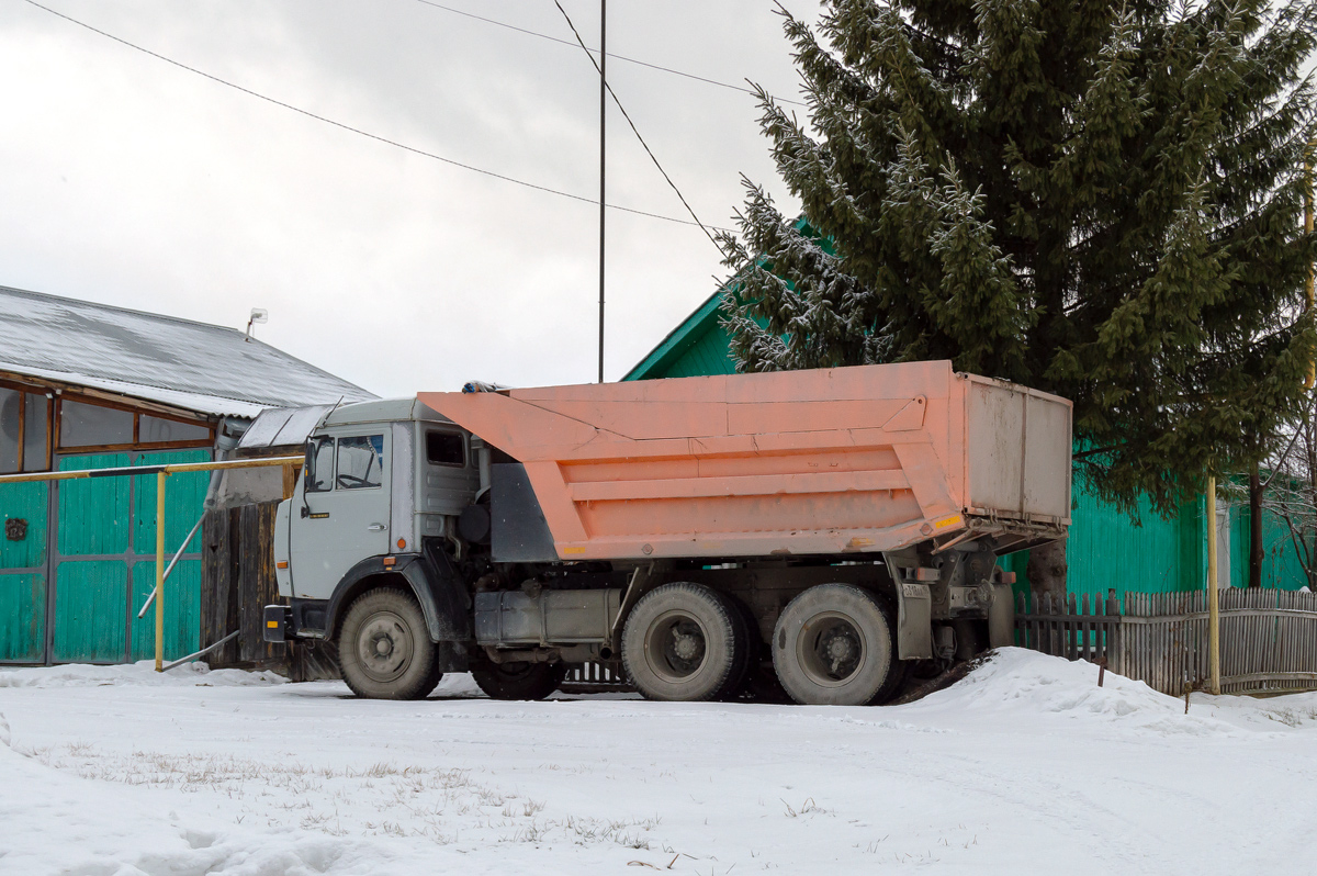 Свердловская область, № О 318 АА 196 — КамАЗ-55111-01 [55111A]