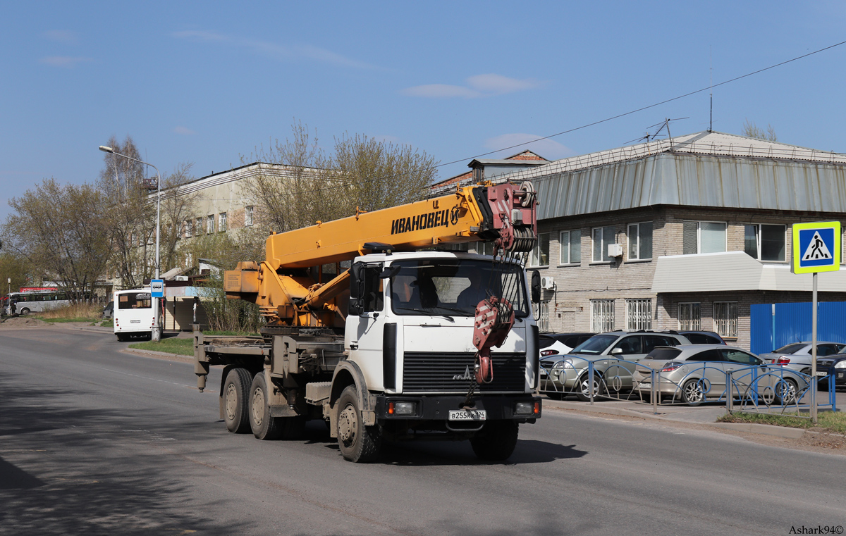 Красноярский край, № В 255 КК 124 — МАЗ-6303A3