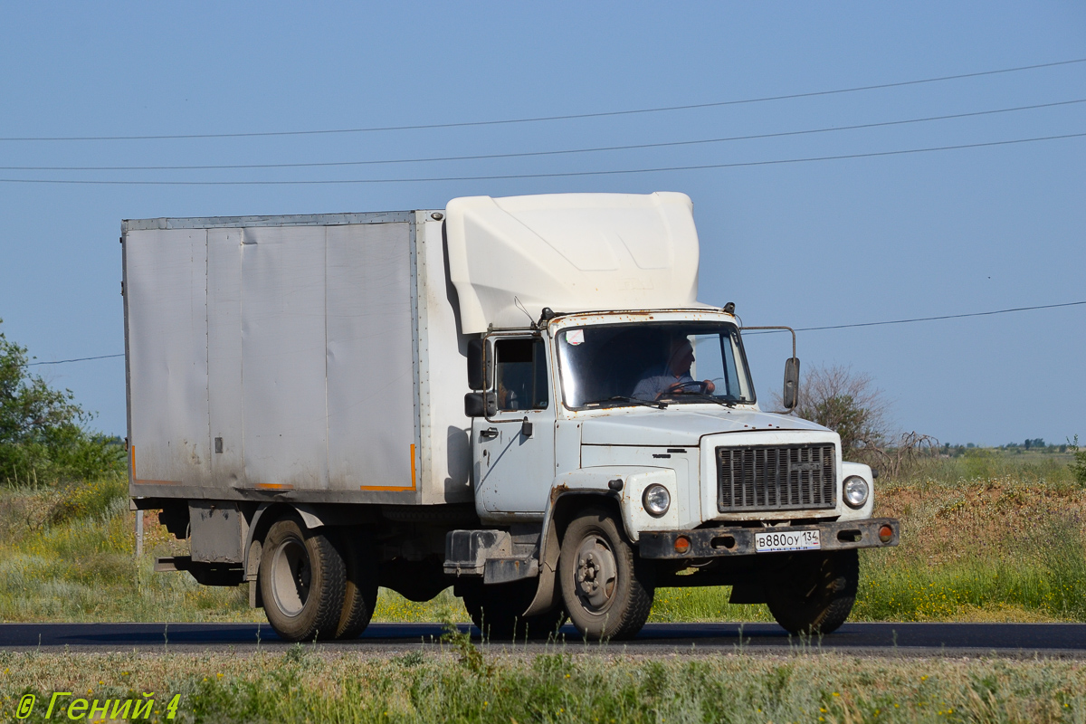 Волгоградская область, № В 880 ОУ 134 — ГАЗ-3309