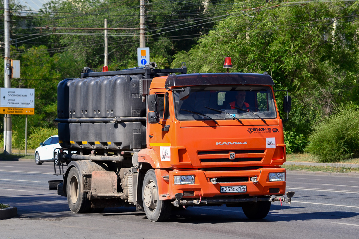 Волгоградская область, № Е 253 СК 134 — КамАЗ-43253-G5