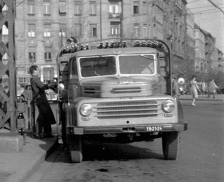 Венгрия, № YB-21-24 — Csepel D-450; Венгрия — Исторические фотографии (Автомобили)