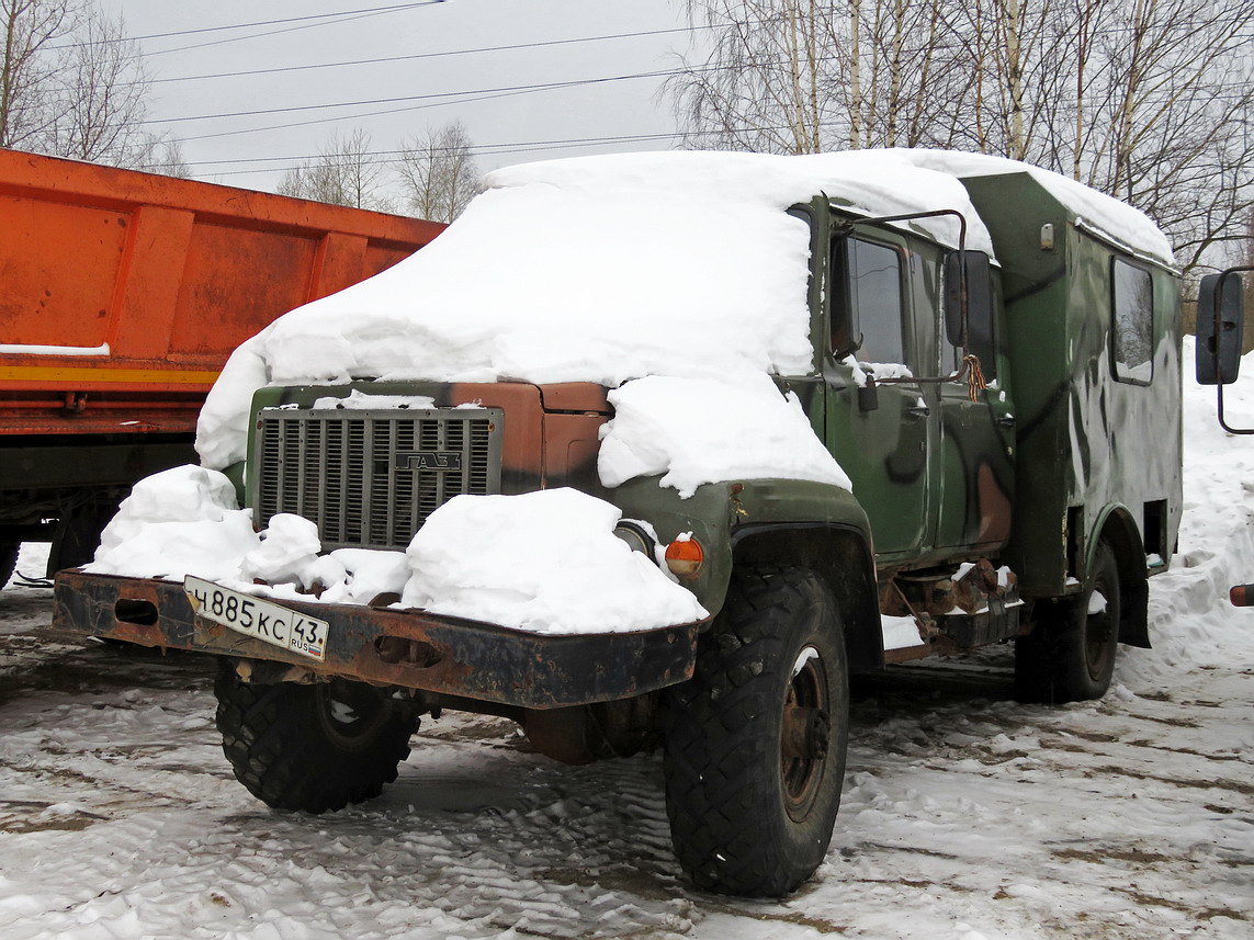 Кировская область, № Н 885 КС 43 — ГАЗ-3308 «Садко»