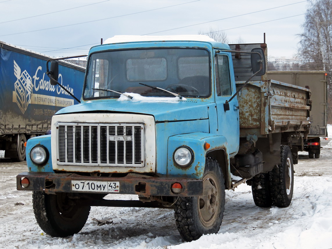 Кировская область, № О 710 МУ 43 — ГАЗ-33072