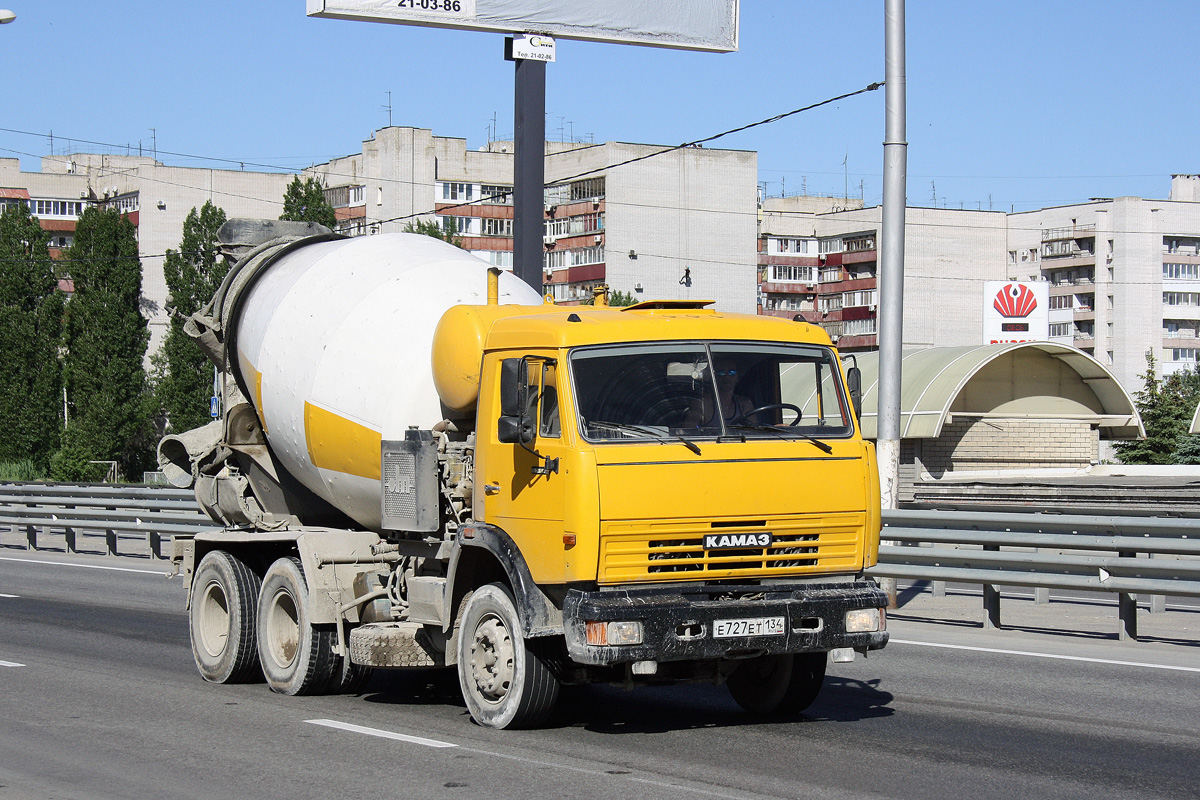 Волгоградская область, № Е 727 ЕТ 134 — КамАЗ-53229-15 [53229R]