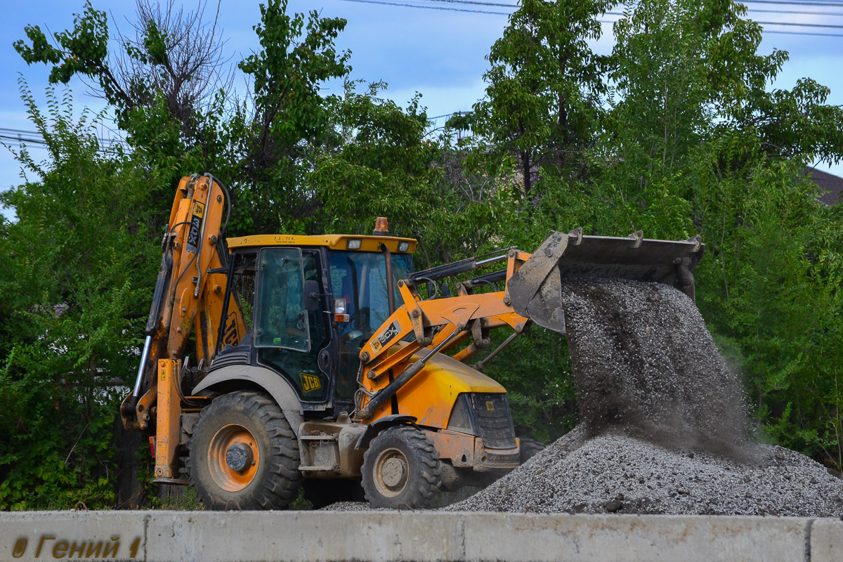 Волгоградская область, № 1103 ВК 34 — JCB 3CX