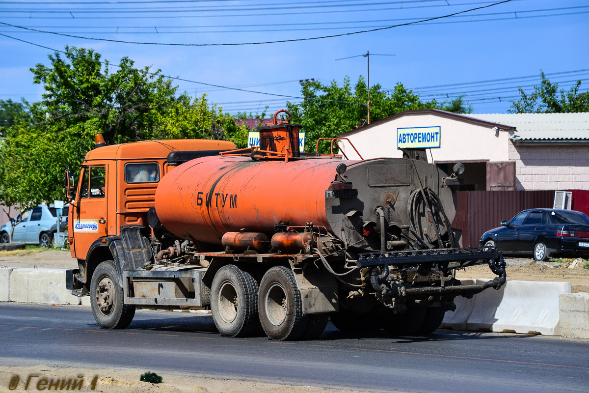 Саратовская область, № В 968 ТР 64 — КамАЗ-53215-15 [53215R]