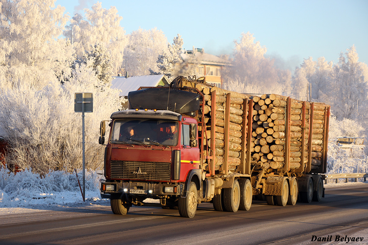 Коми, № Р 911 ВВ 11 — МАЗ-6303A8